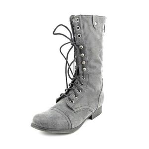 NWT in box Madden Girl Galeriaa Boots brown/gray